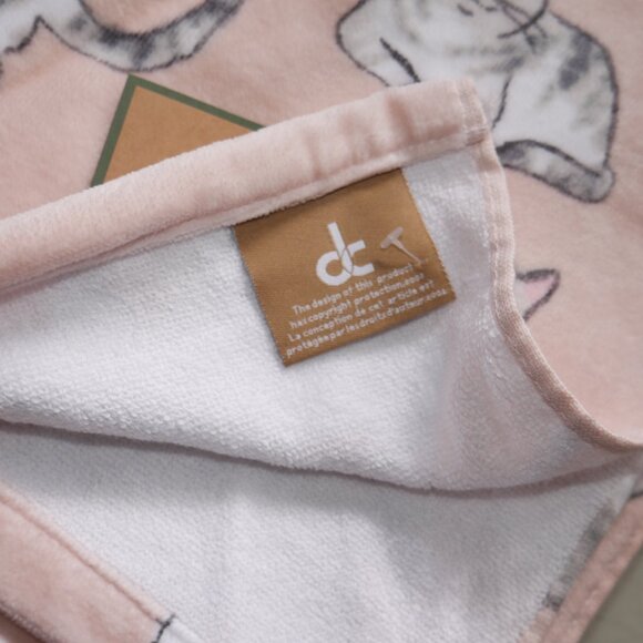 Deborah Connolly 6 PC Bath Towel Set Soft Pink Kitty Cats Kittens Tabby Cat NWT - Picture 3 of 7